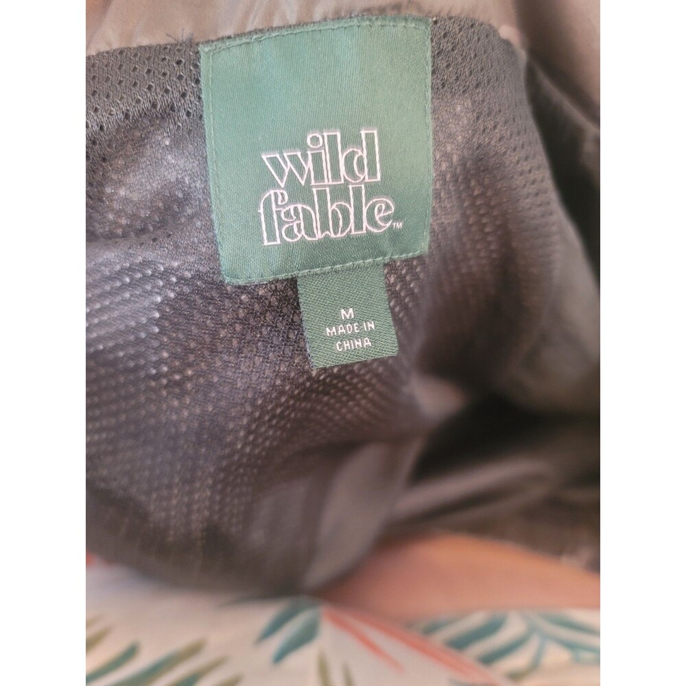 Wild Fable Crop Camo Bomber Jacket Size Medium